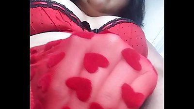 Indian gf rubbing pussy in lingerie - fuckmyindiangf.com