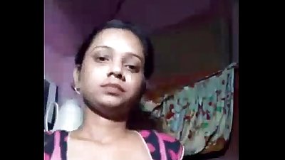 Beautiful indian girl chandani boob massage - indianhiddencams.com